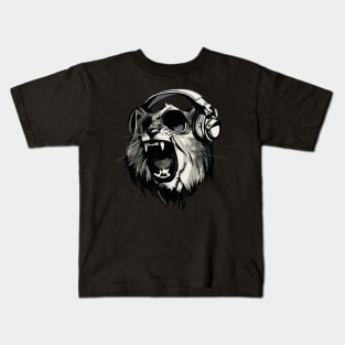 Thug Lion With Headphones animal art Kids T-Shirt